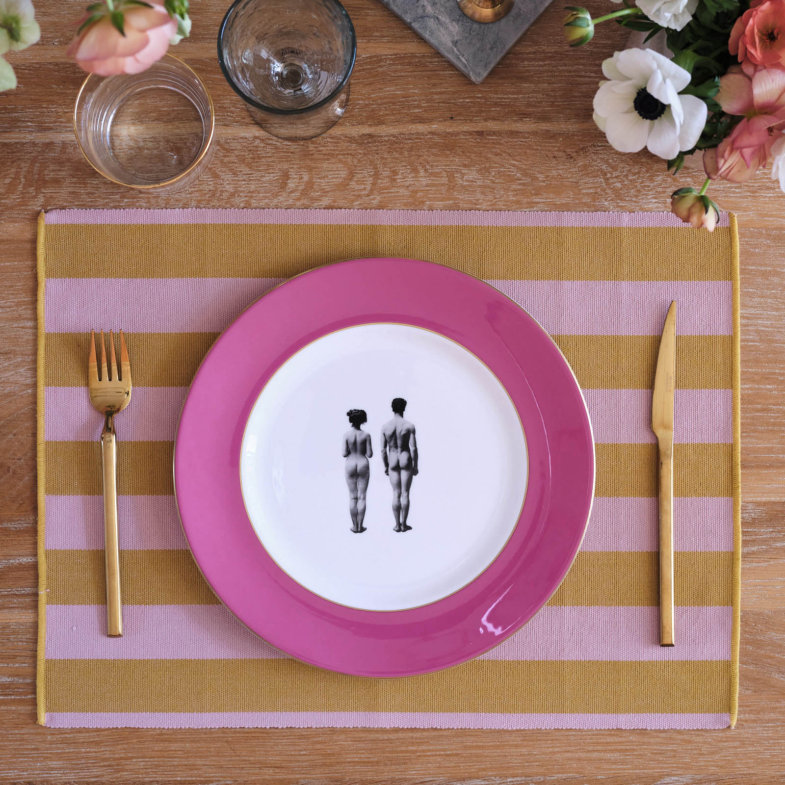 Models Raspberry Pink Dinner Plate (27cm) - Image 3